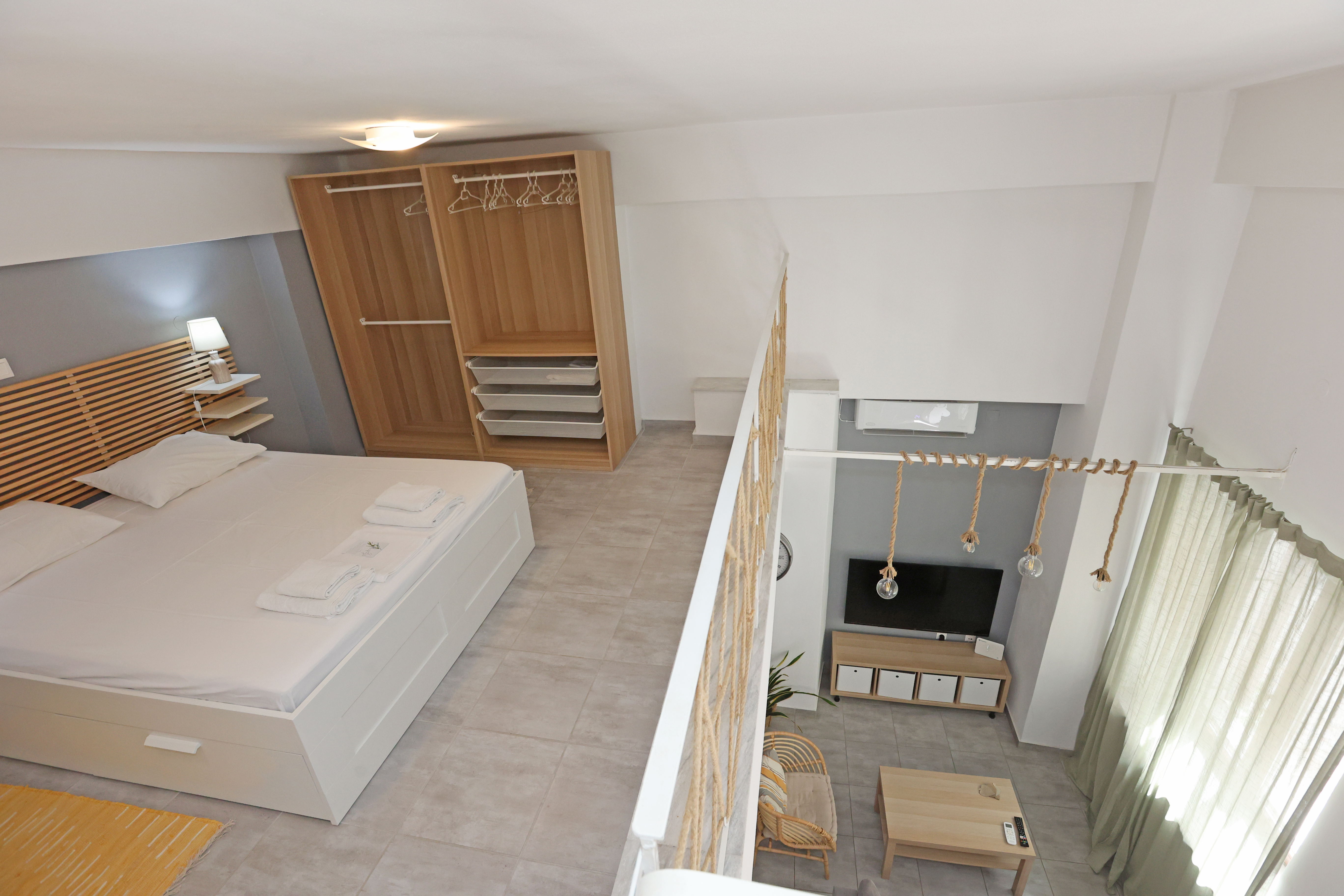 Room Detail