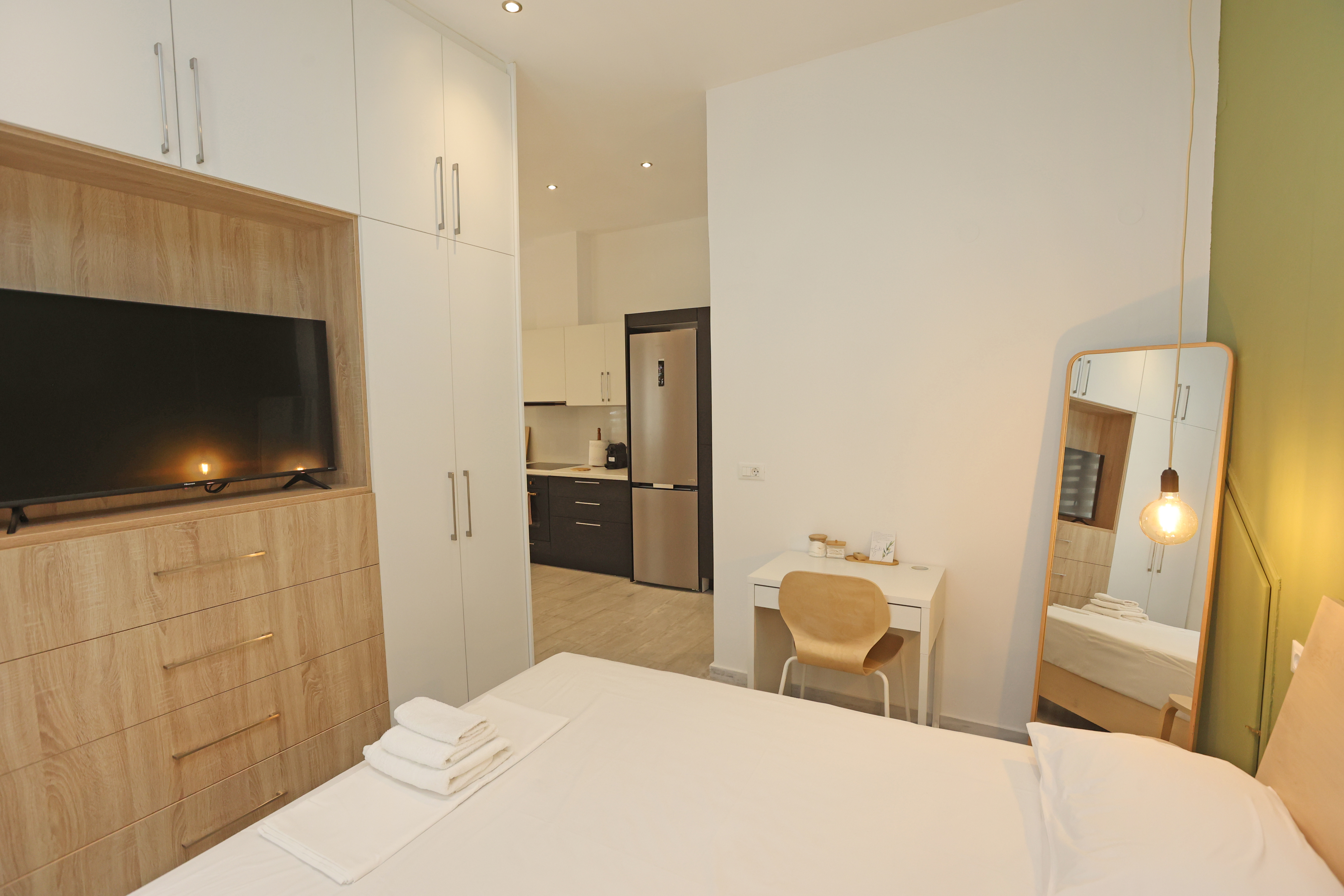 Room Detail