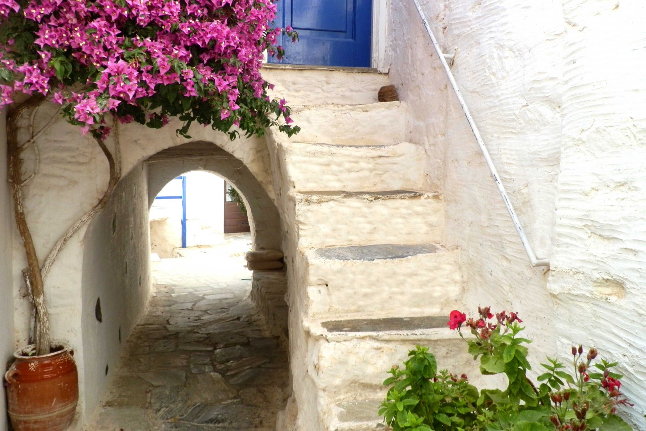 Syros